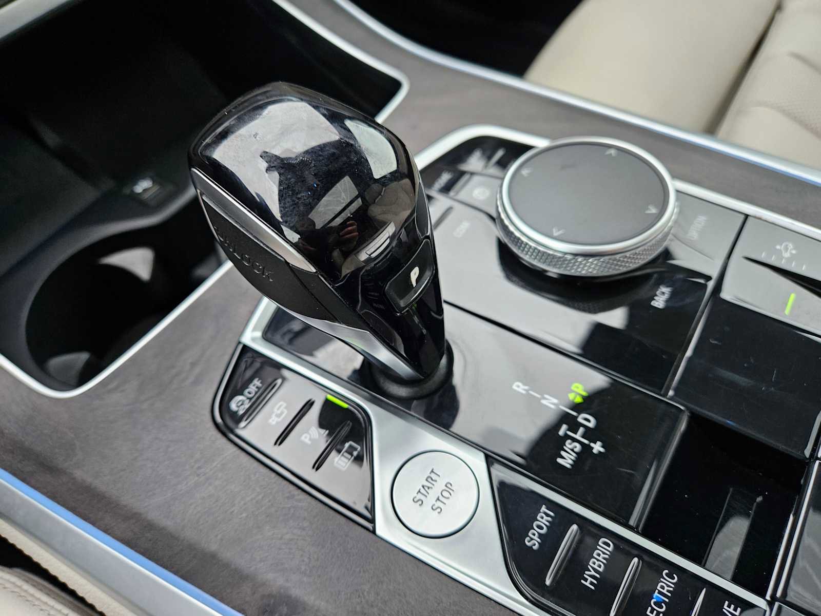 Used 2022 BMW X5 xDrive45e w/ M Sport Package image 31