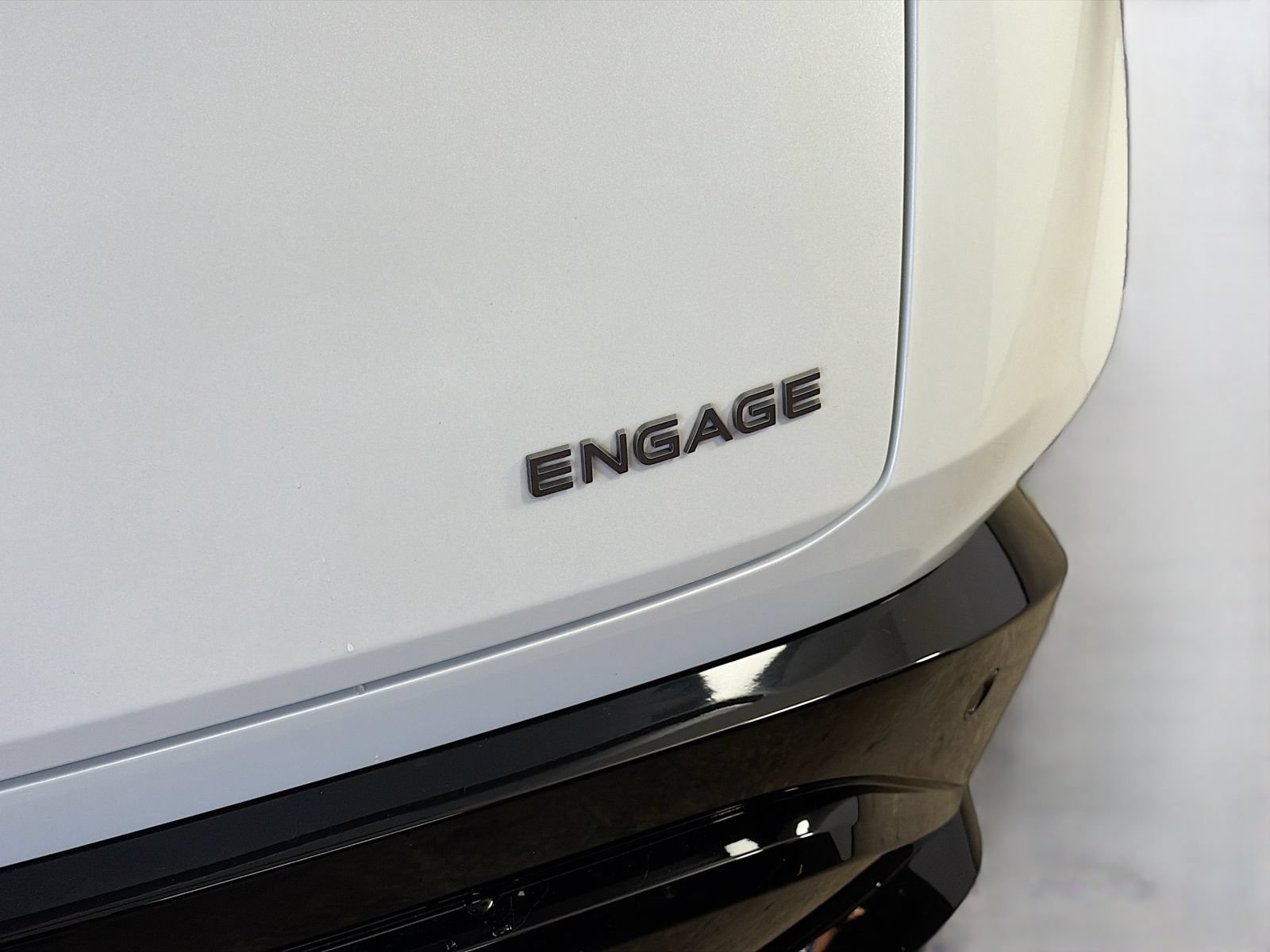 Used 2023 Nissan Ariya FWD image 30
