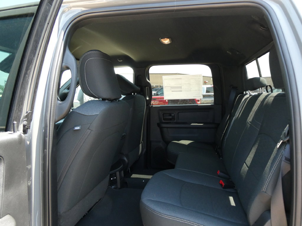 New 2026 RAM 3500 Tradesman AWD/4WD image 13