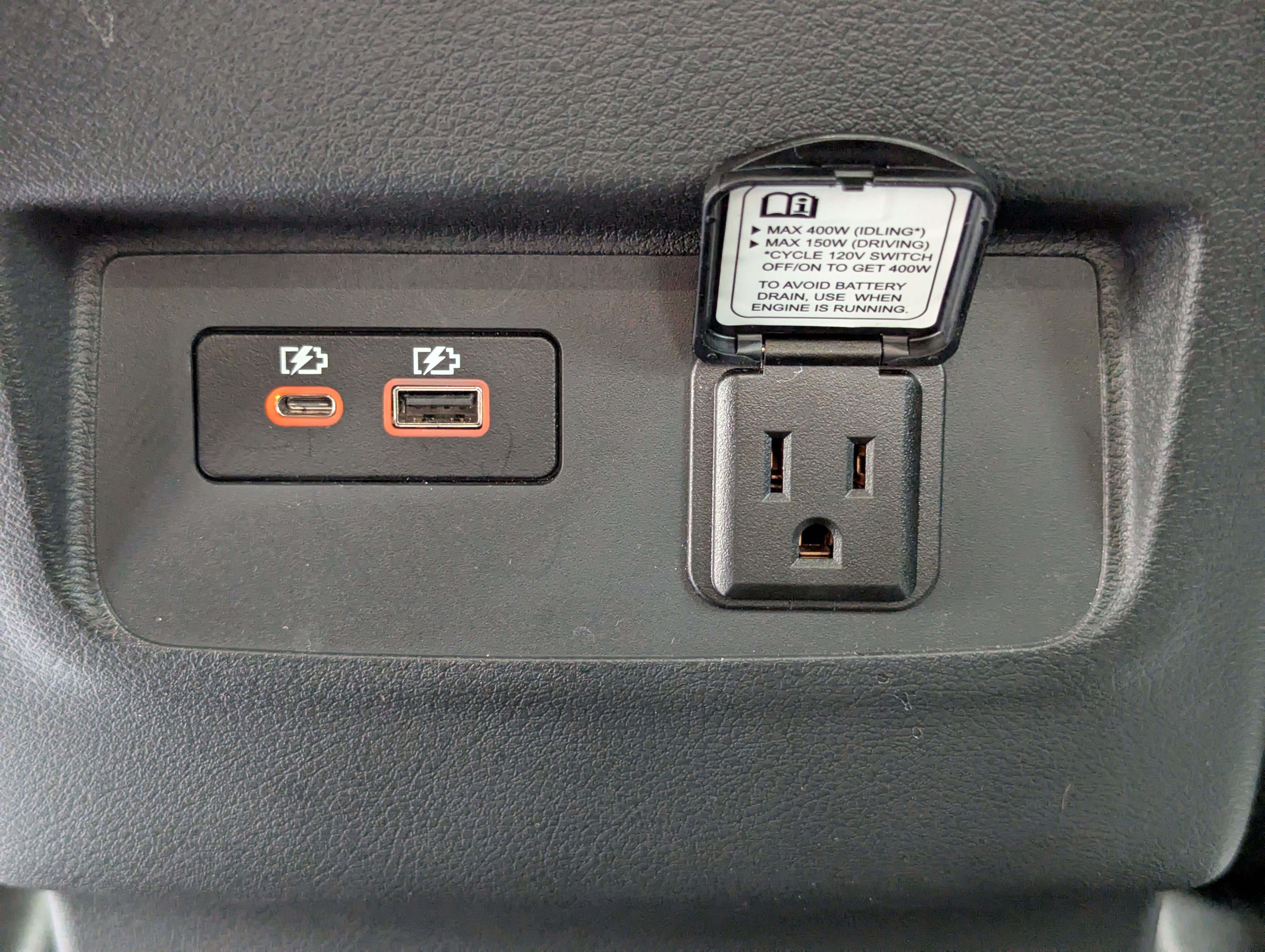 Used 2025 Nissan Frontier PRO-4X w/ Pro Convenience Package image 30