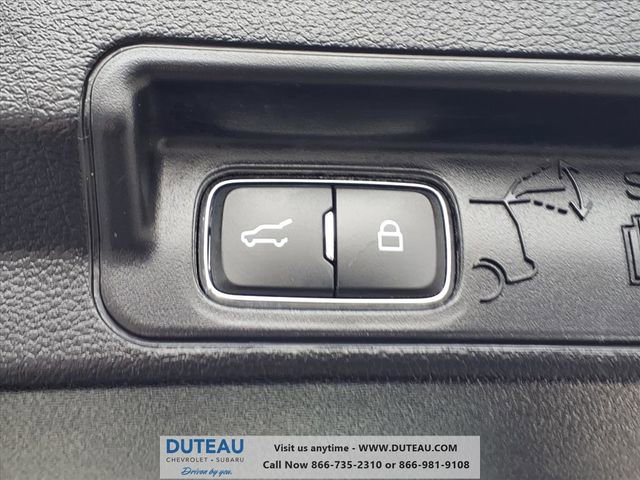 Used 2022 Ford Explorer Limited w/ Equipment Group 301A image 8