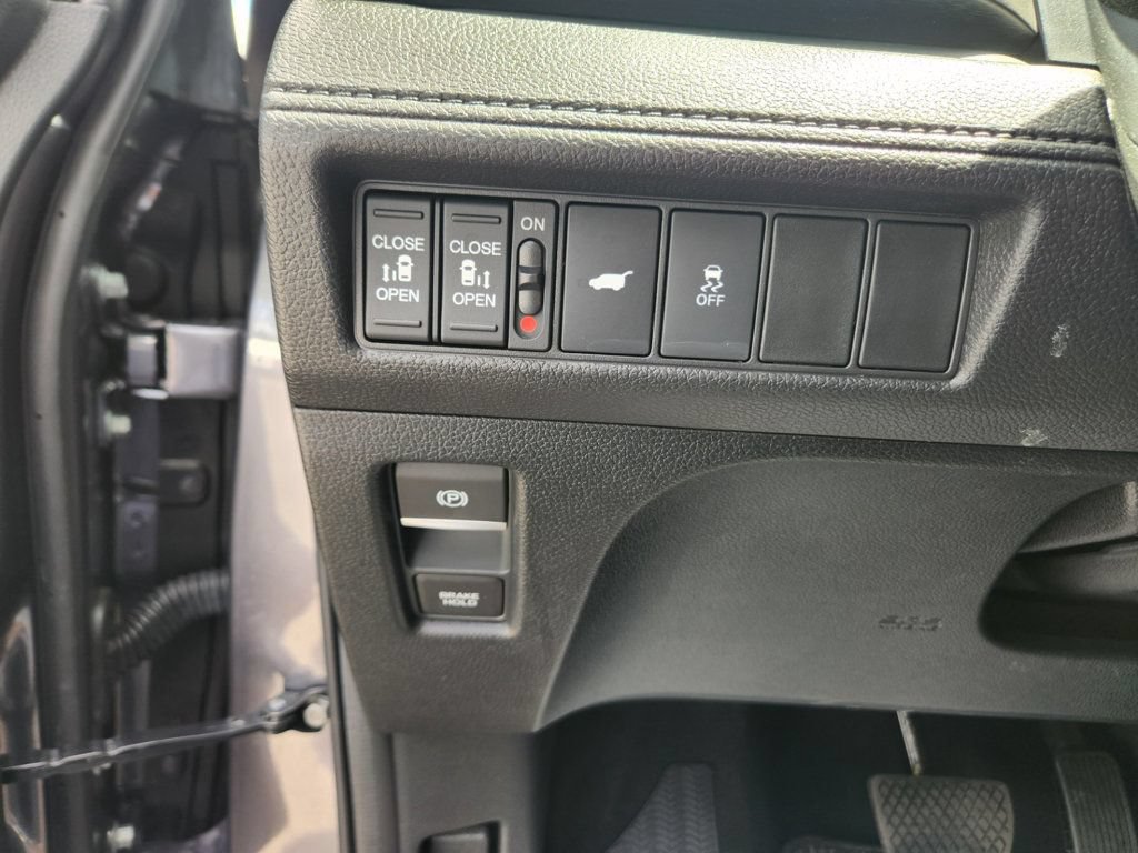 Used 2026 Honda Odyssey EX-L image 13