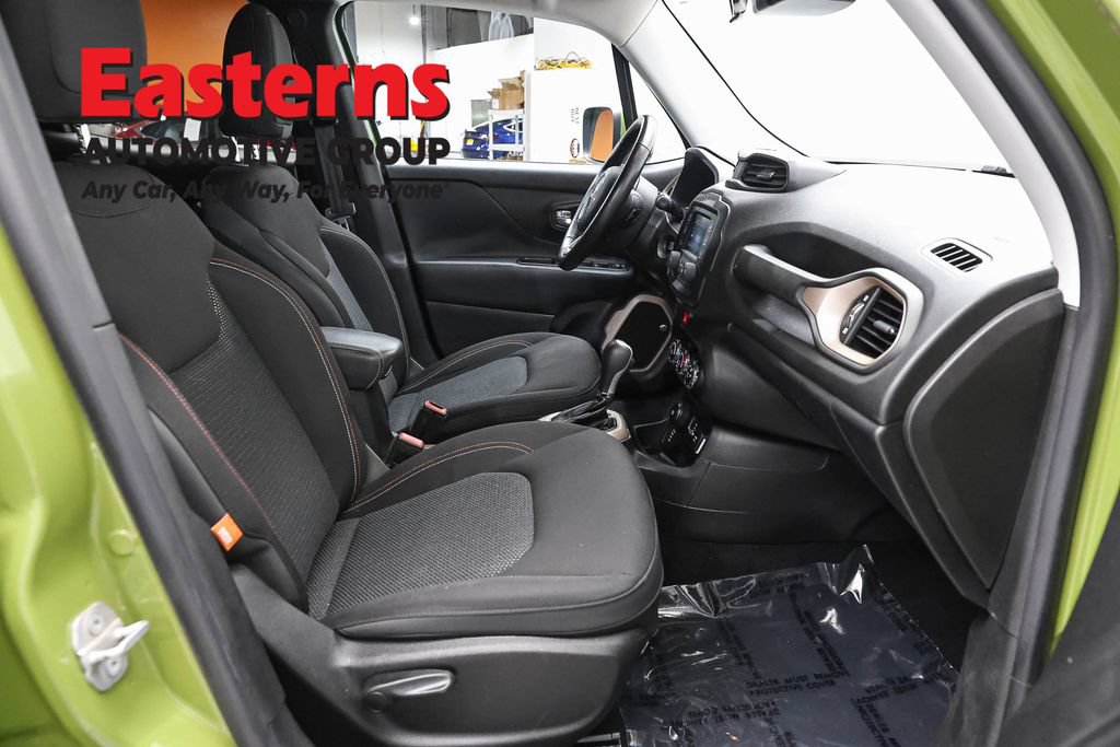 Used 2016 Jeep Renegade 75th Anniversary AWD/4WD image 25