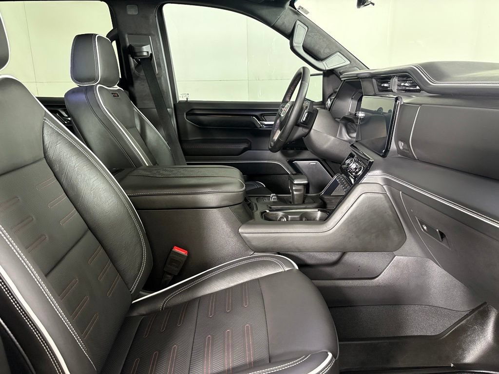 Used 2025 GMC Sierra 1500 AT4X AWD/4WD image 17