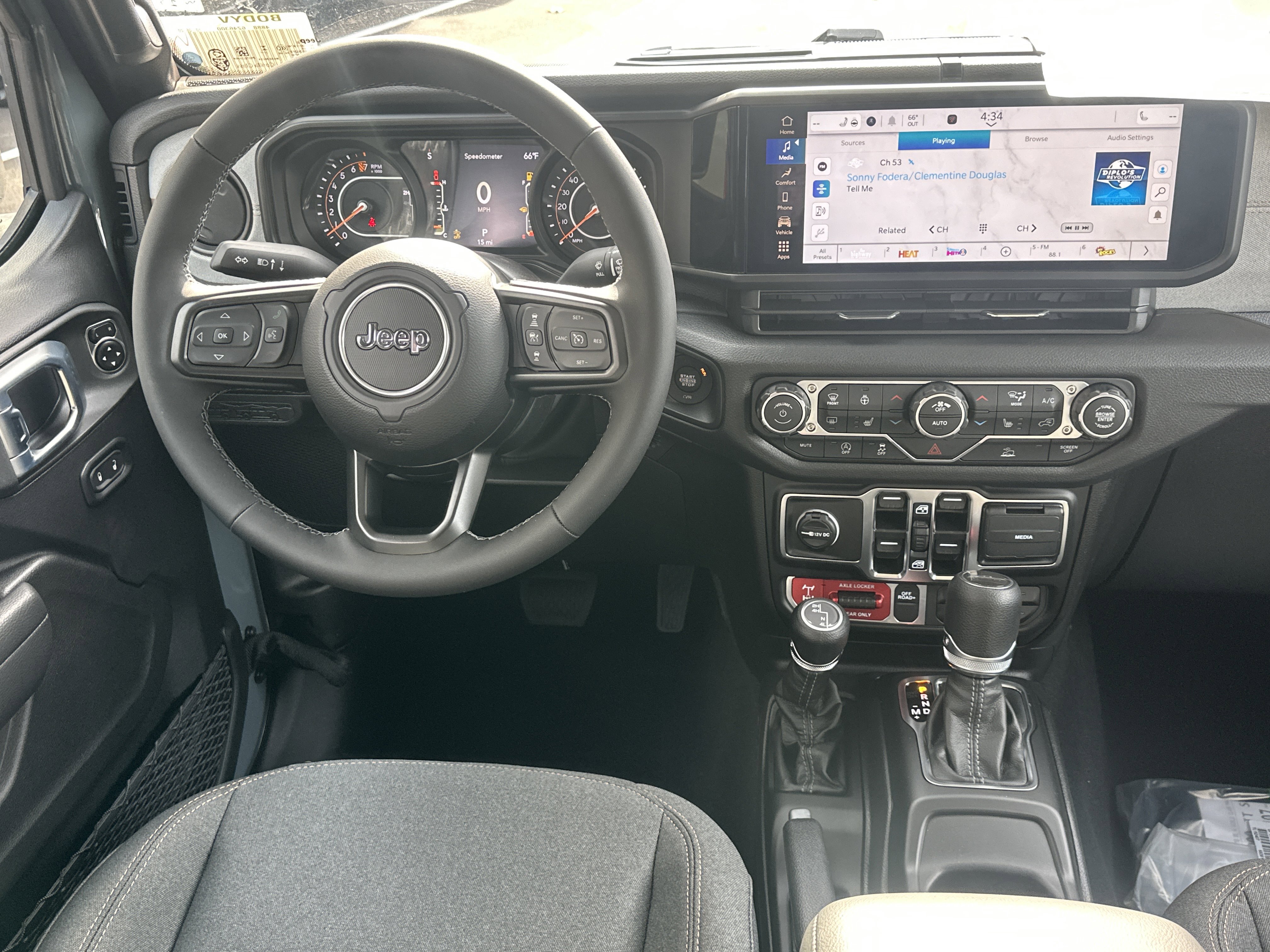 New 2026 Jeep Gladiator Willys image 33