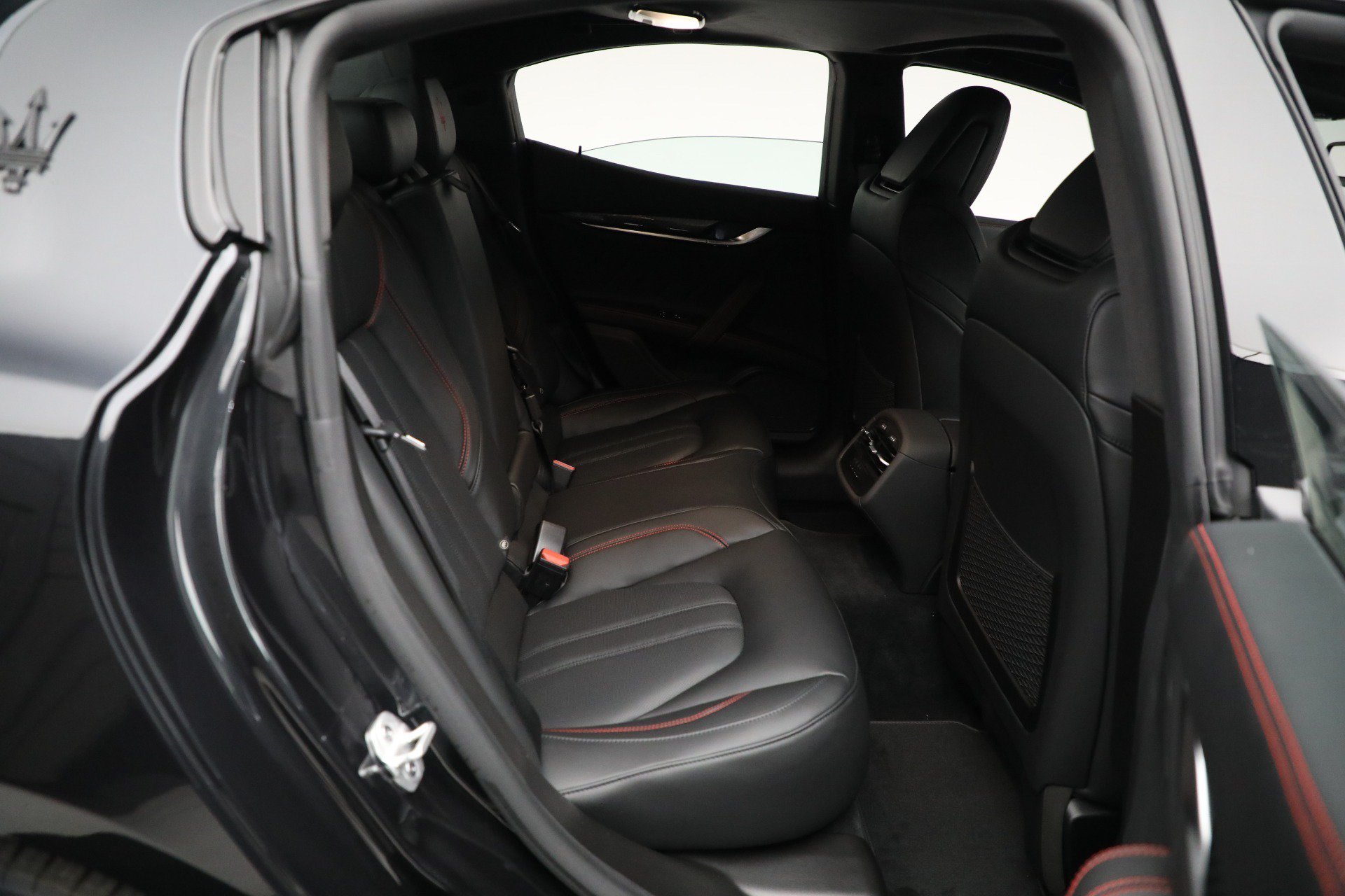 Certified 2024 Maserati Ghibli Modena Q4 AWD/4WD image 30