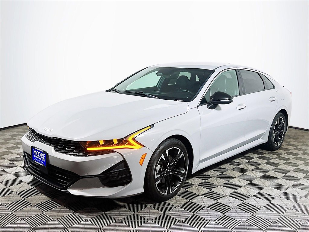 Used 2023 Kia K5 GT-Line w/ GT-Line Premium Package image 4