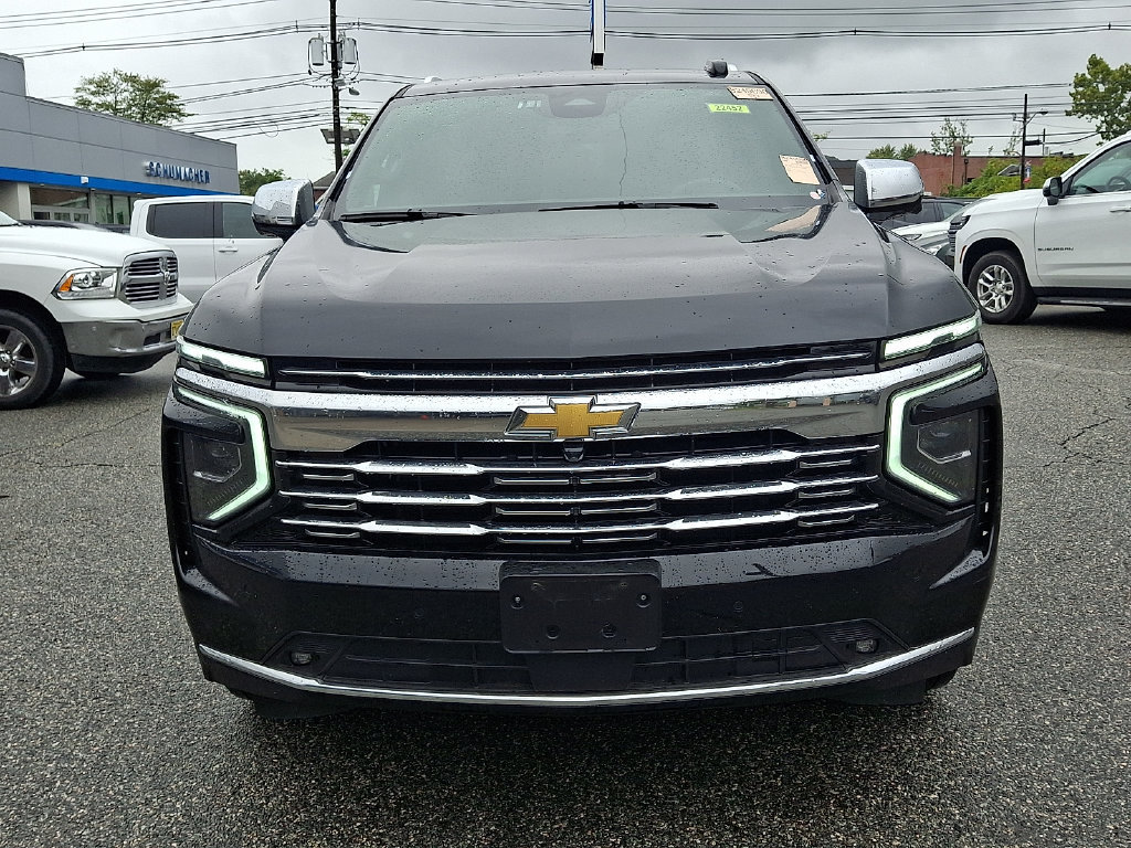 Certified 2025 Chevrolet Tahoe Premier AWD/4WD image 2