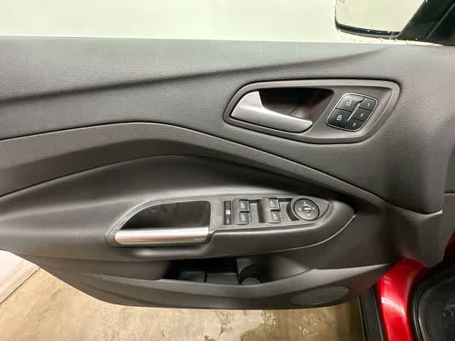 Used 2016 Ford Escape Titanium AWD/4WD image 20