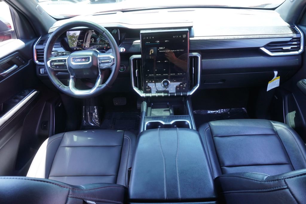 Used 2024 GMC Acadia Elevation w/ Black Edition FWD image 12