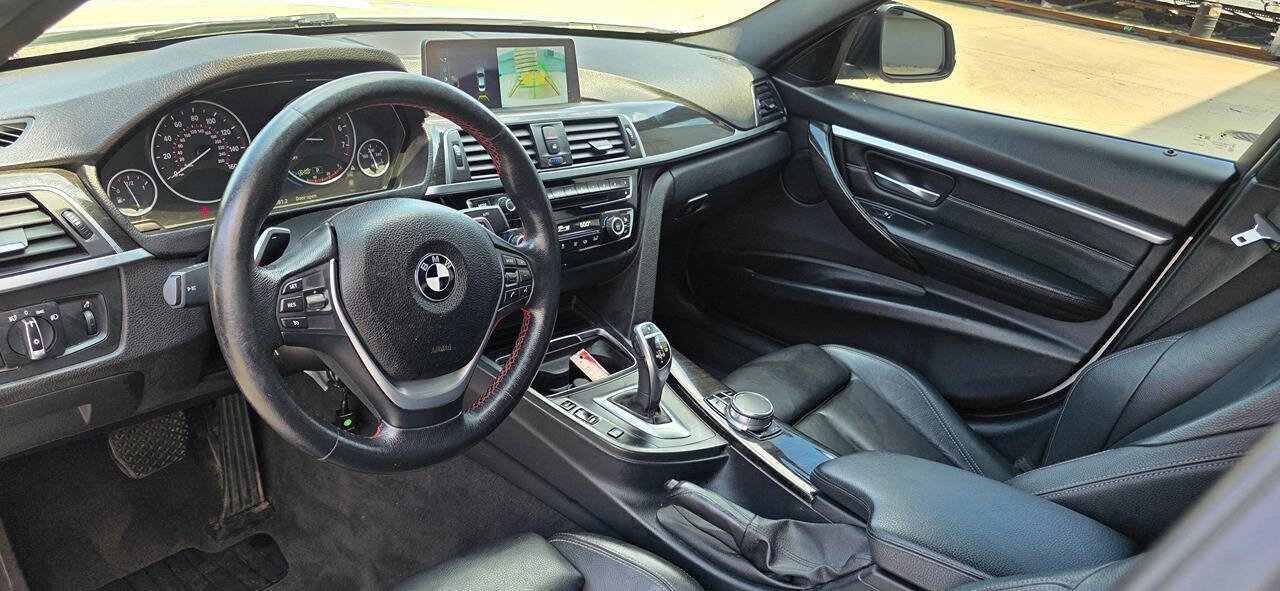 Used 2017 BMW 330i xDrive Sedan image 10