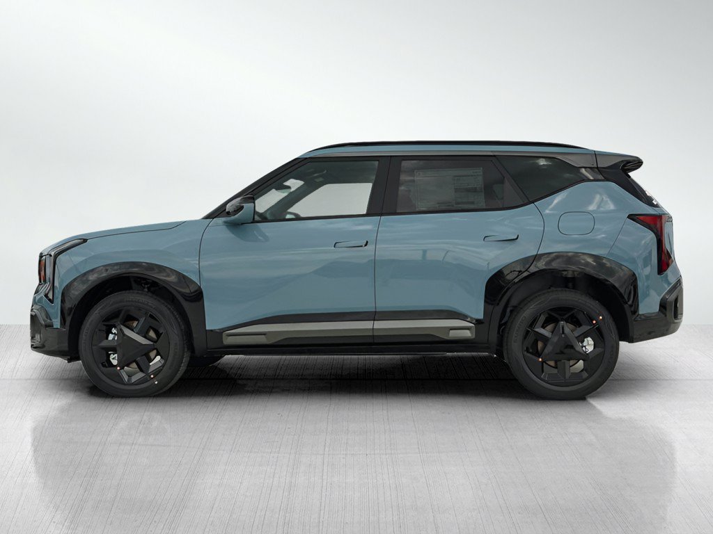 New 2027 Kia Seltos X-Line S w/ X-Line S Premium Package AWD/4WD image 4