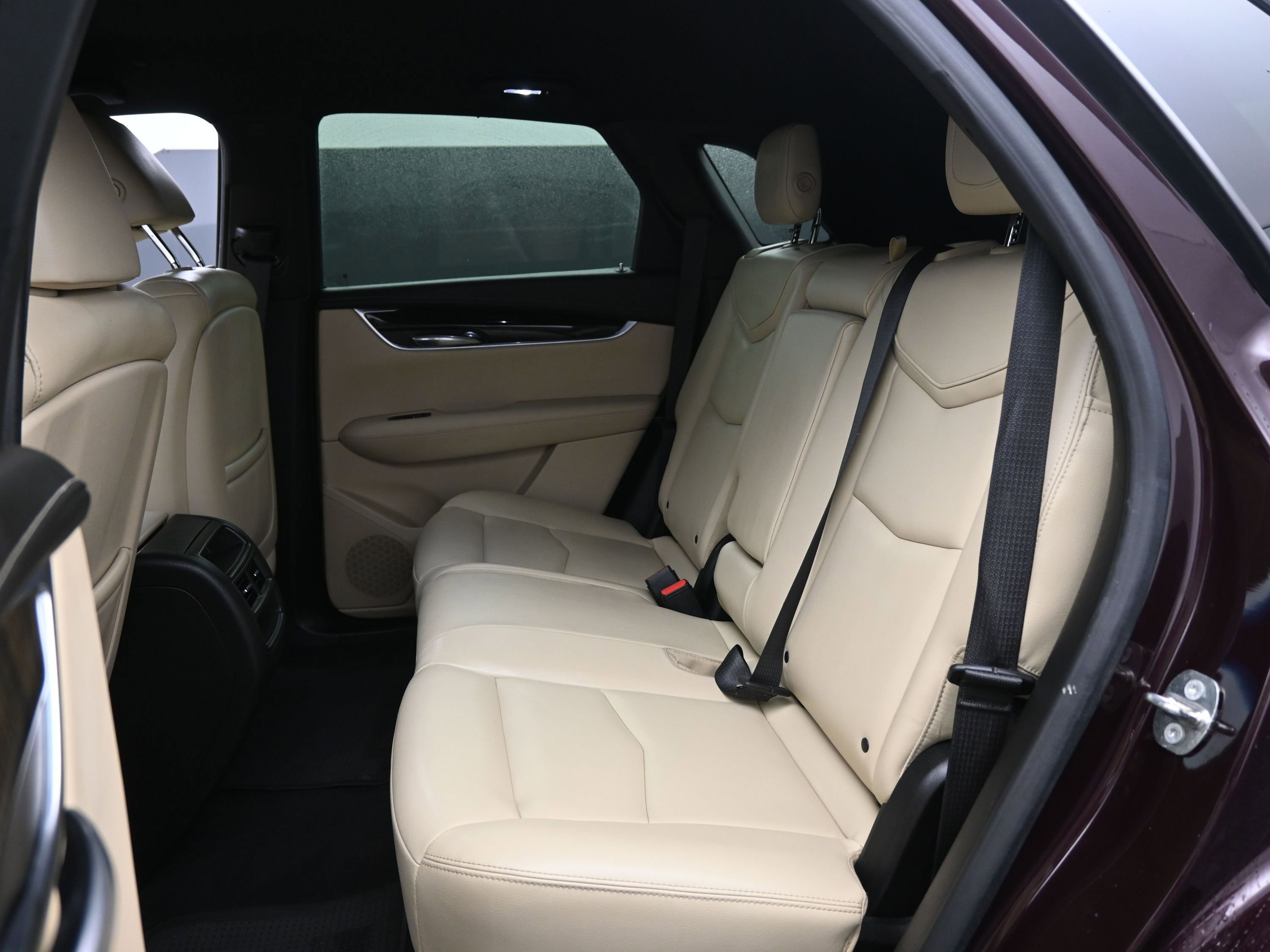 Used 2018 Cadillac XT5 FWD image 15