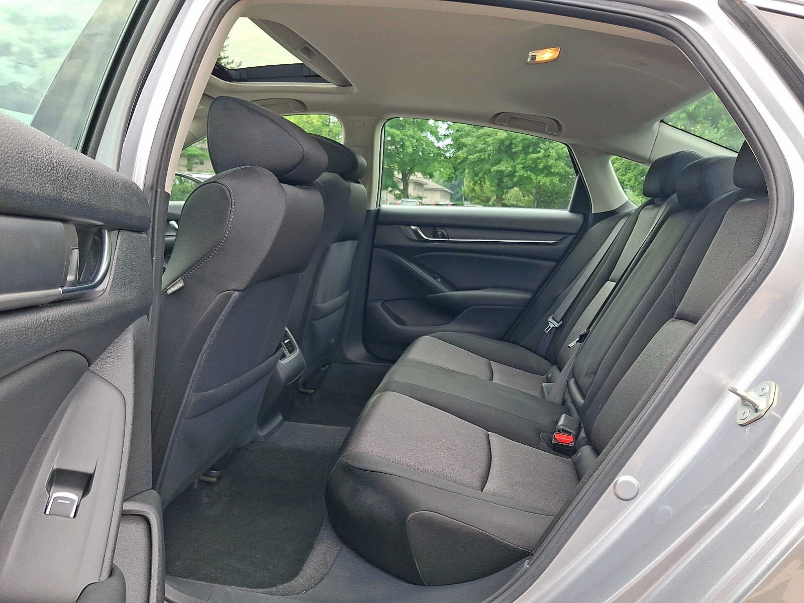 Certified 2020 Honda Accord EX image 10
