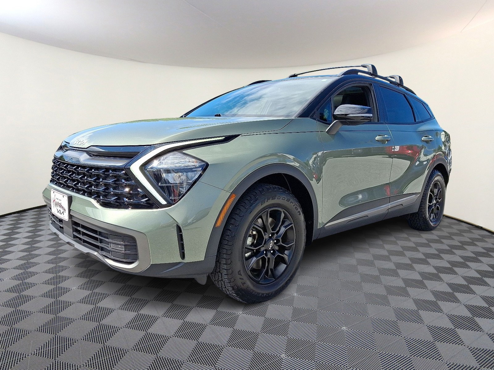 Certified 2023 Kia Sportage X-Pro AWD/4WD image 3