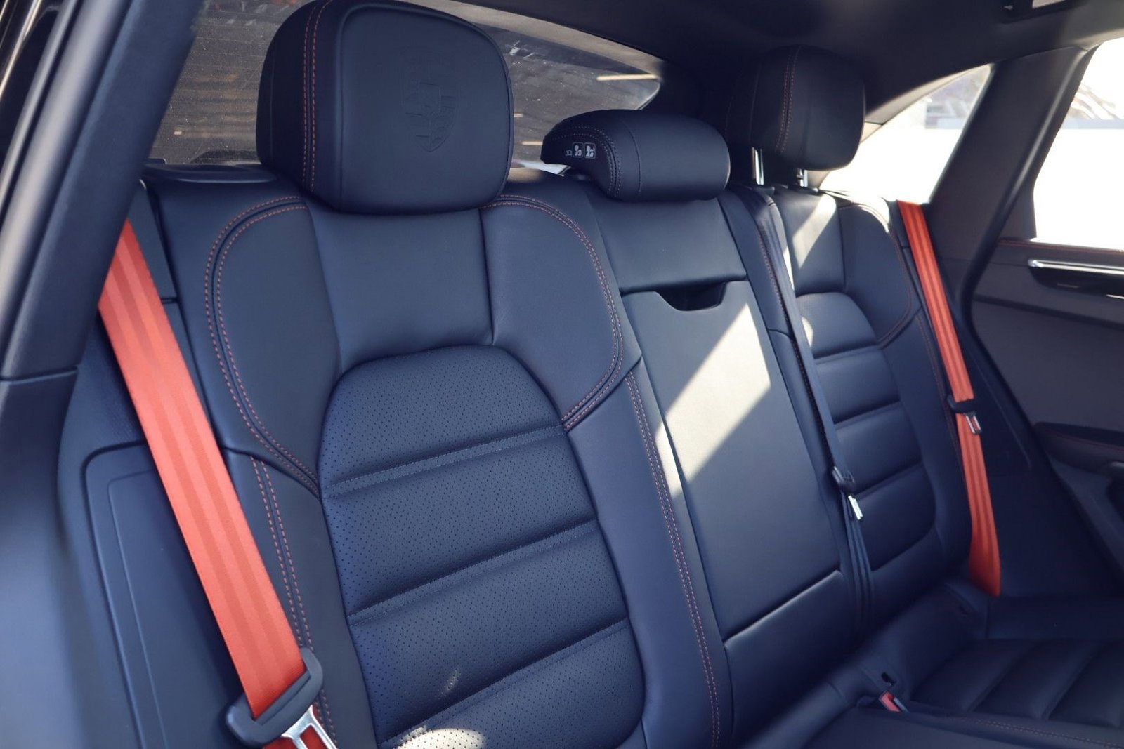 New 2026 Porsche Macan S image 23