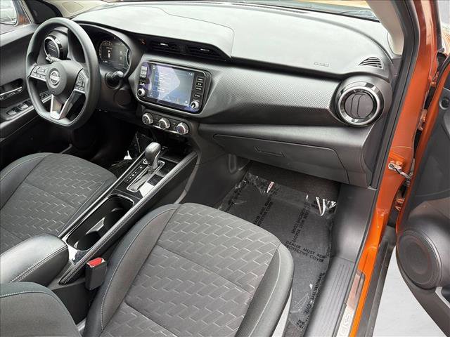 Used 2024 Nissan Kicks SV FWD image 25