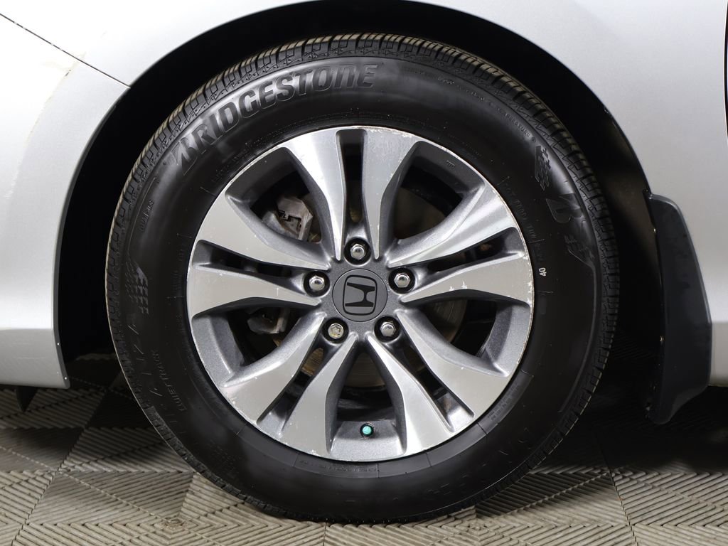 Used 2013 Honda Accord LX image 18