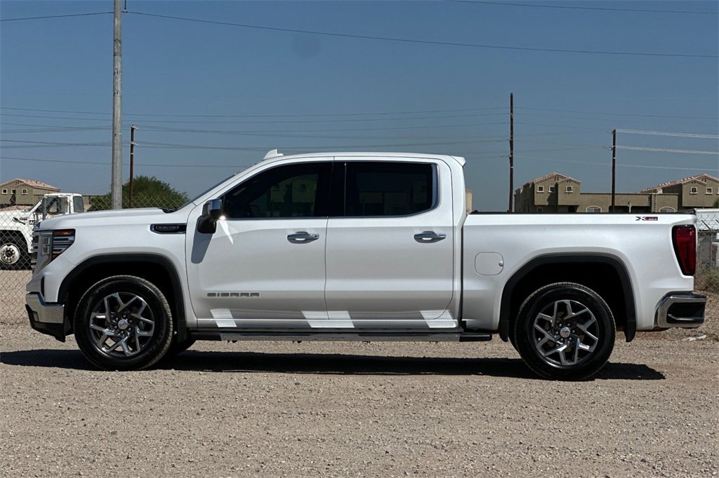 Used 2023 GMC Sierra 1500 SLT w/ SLT Premium Package image 8