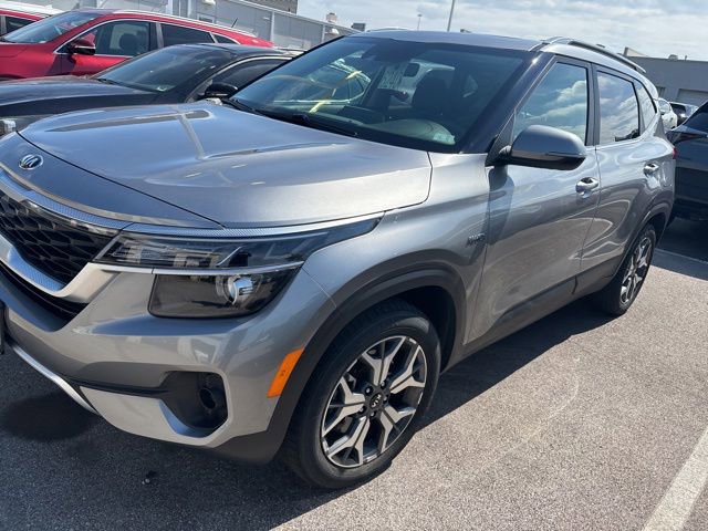 Used 2021 Kia Seltos EX