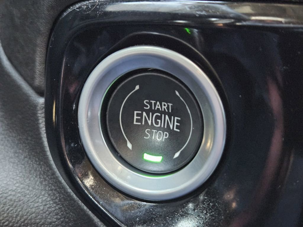 Used 2024 GMC Sierra 2500 SLT w/ SLT Premium Package image 24