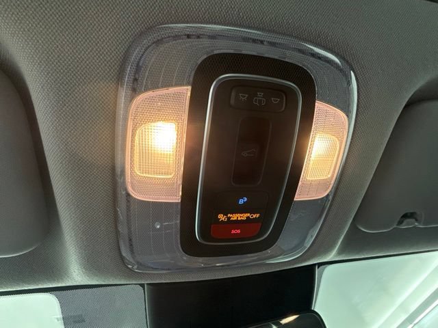 Used 2026 Hyundai Elantra Limited FWD image 23