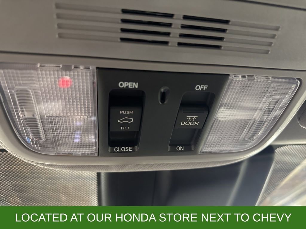 Used 2018 Honda Odyssey EX-L image 14