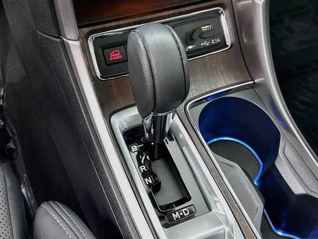 Certified 2022 Subaru Ascent Touring AWD/4WD image 20