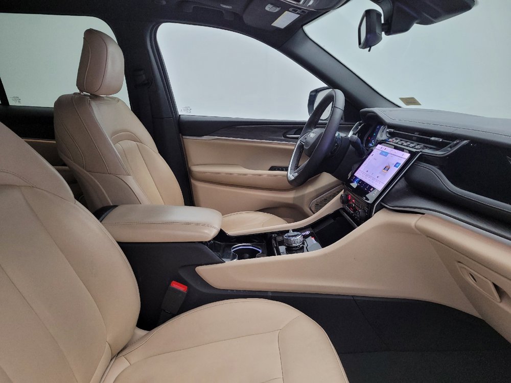 Used 2022 Jeep Grand Cherokee Limited 4xe image 21