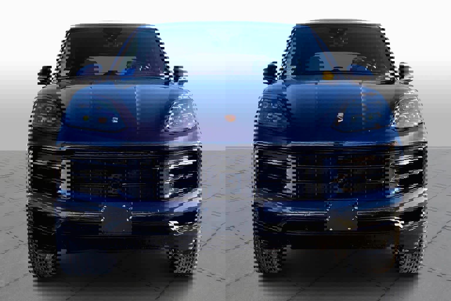 Used 2026 Porsche Cayenne Coupe image 3