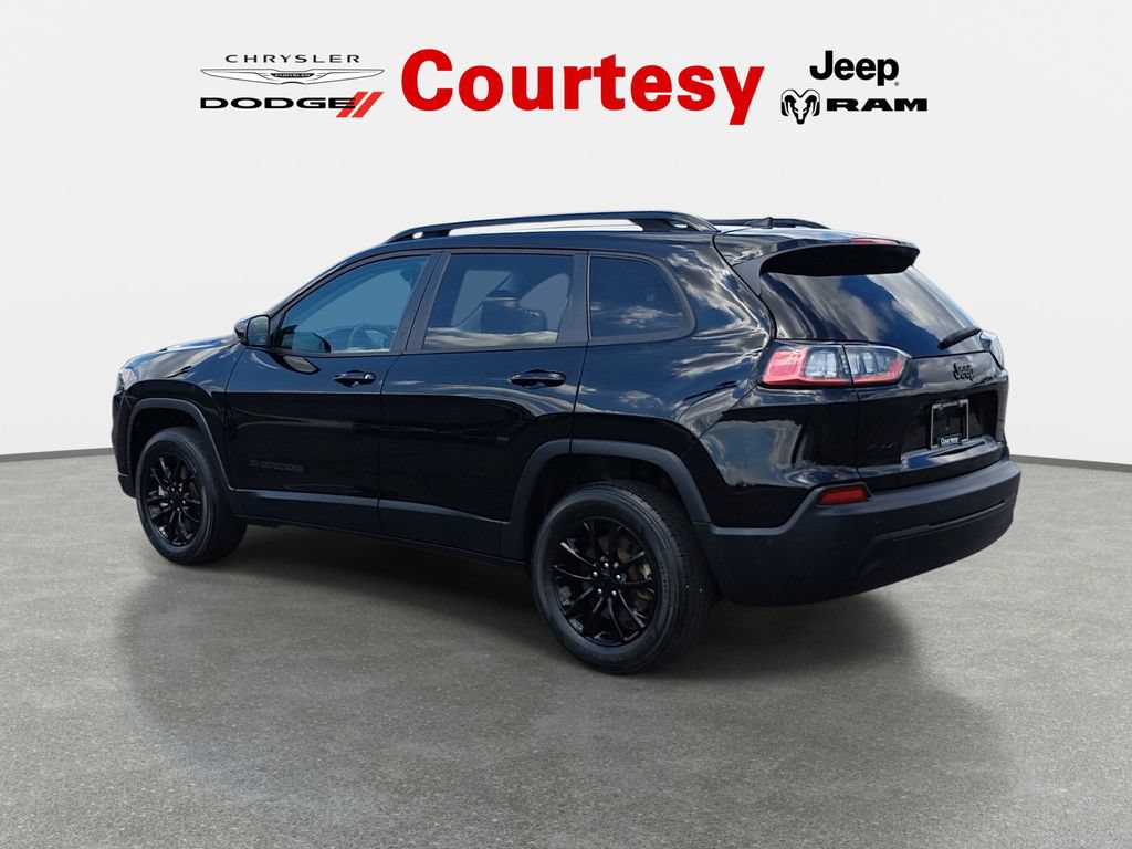 Certified 2023 Jeep Cherokee Altitude Lux AWD/4WD image 6