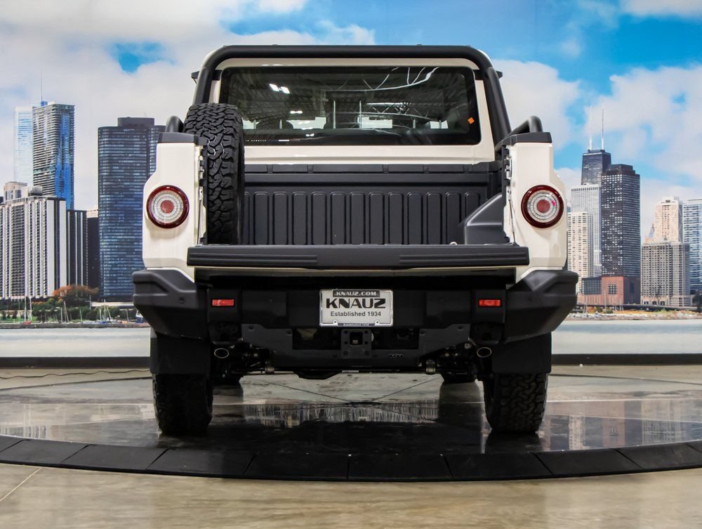 New 2025 INEOS Grenadier Quartermaster AWD/4WD image 12