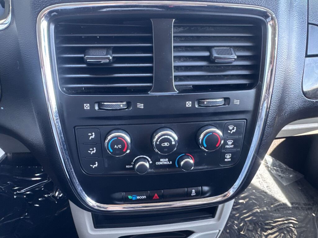 Used 2011 Dodge Grand Caravan Express w/ PWR Window Group FWD image 27