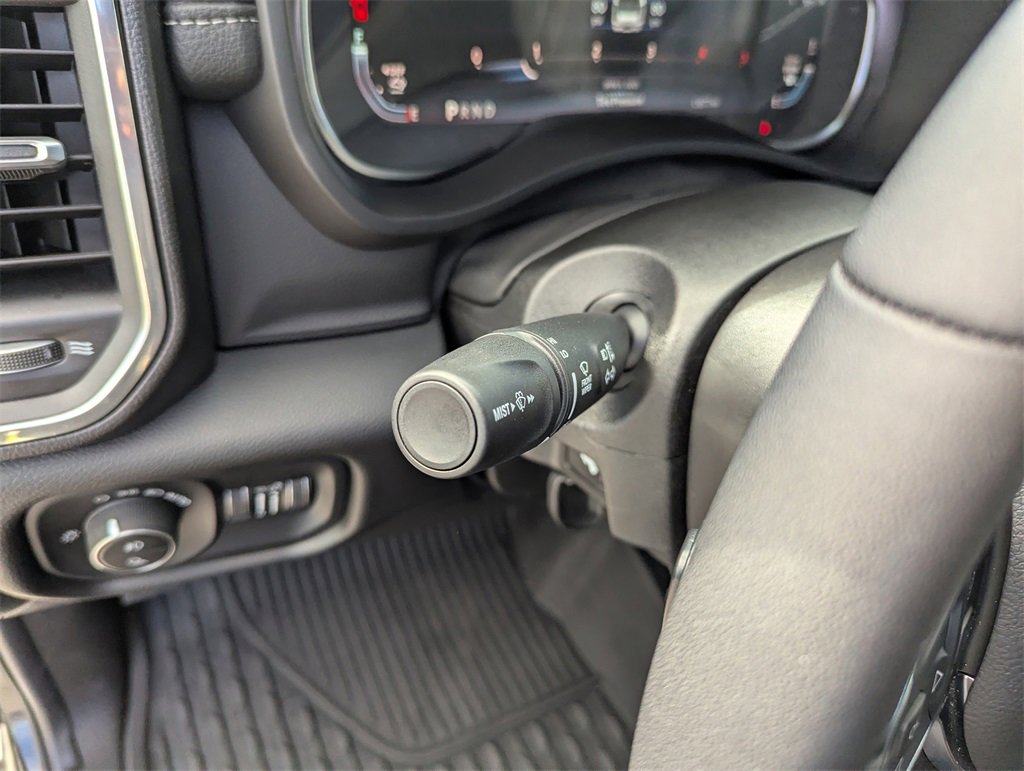 Used 2025 RAM 2500 Laramie w/ Sport Appearance Package image 21