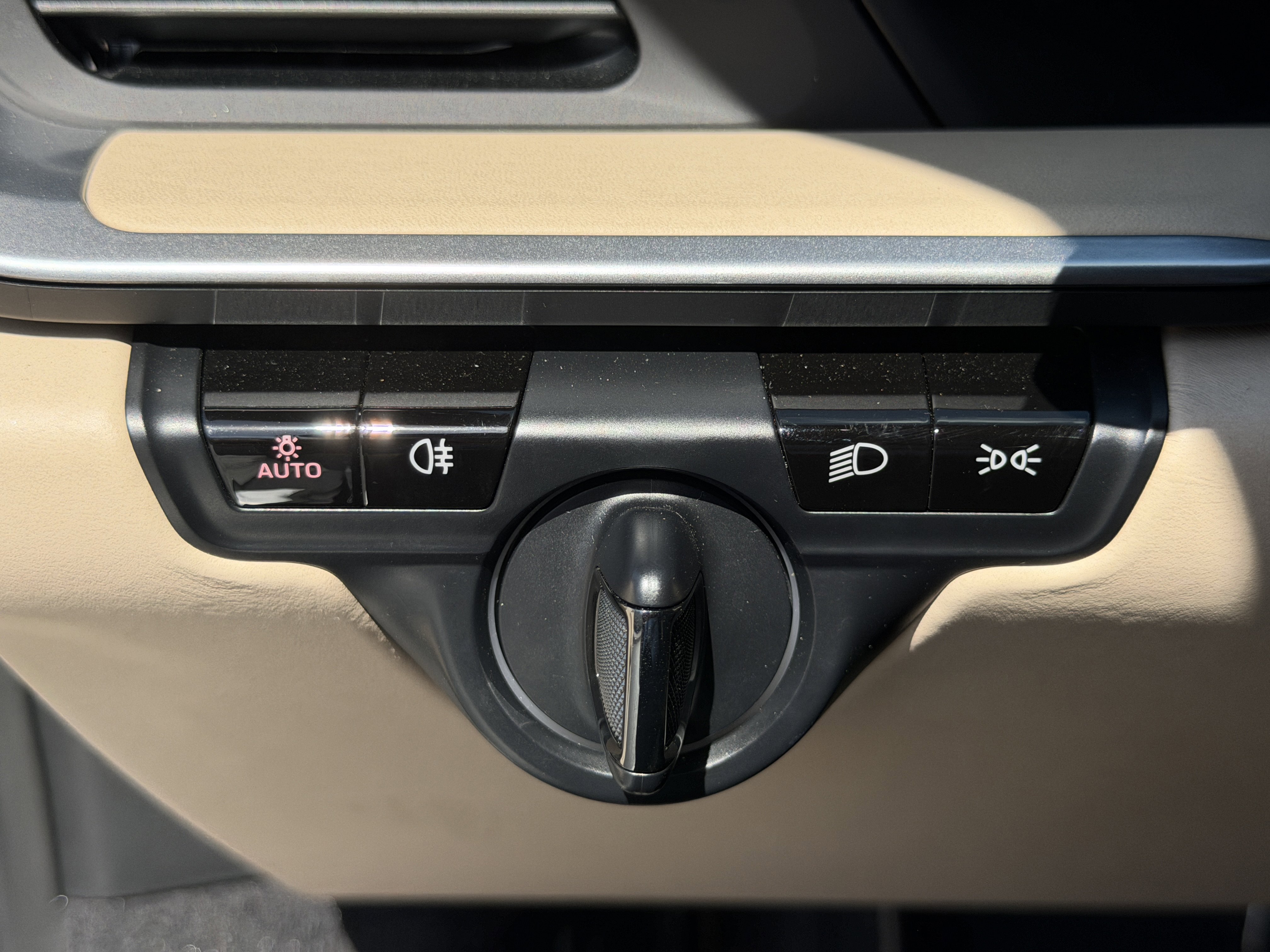 Certified 2021 Porsche 911 Turbo S image 27