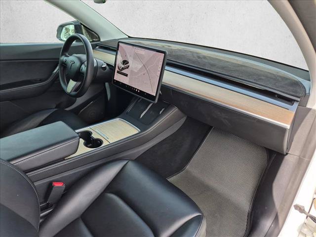Used 2021 Tesla Model Y Long Range AWD/4WD image 21