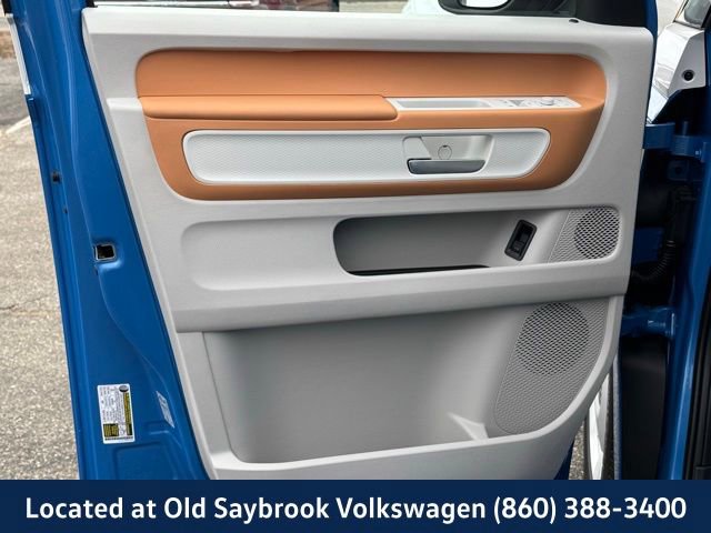 New 2025 Volkswagen ID. Buzz 1st Edition image 32