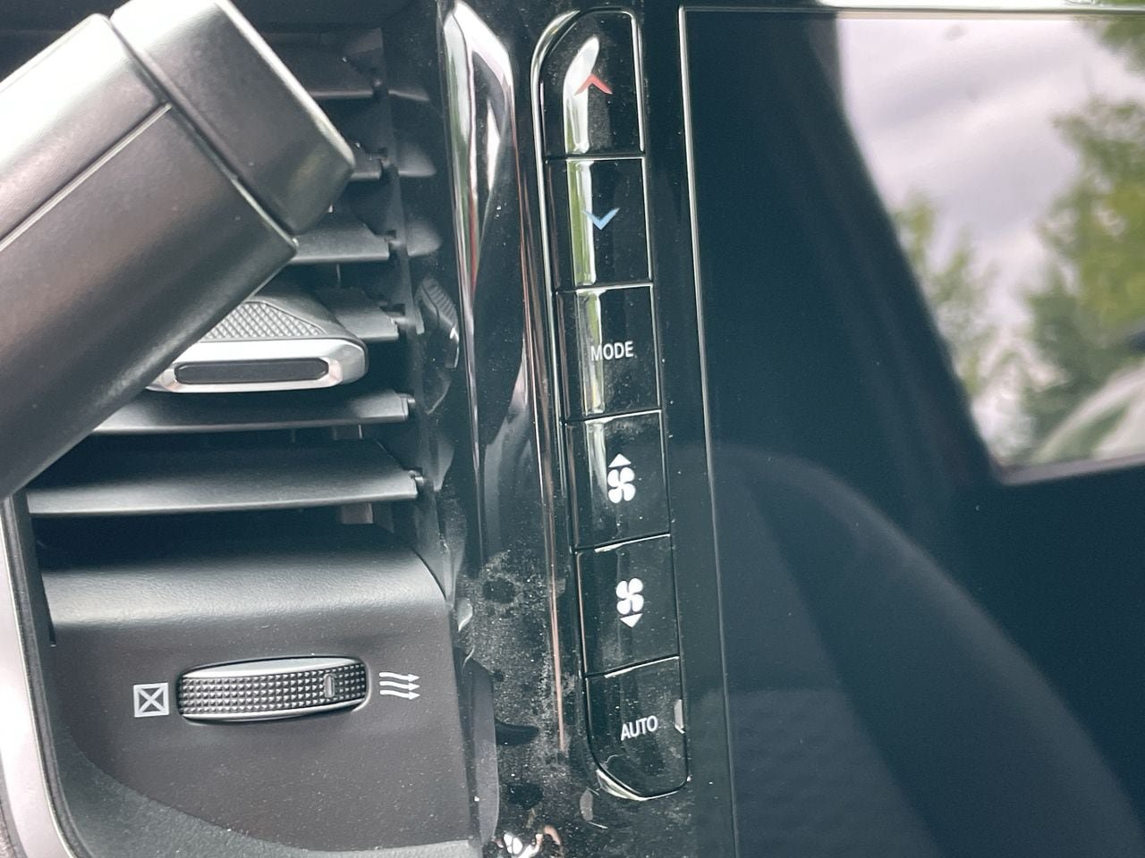 New 2026 RAM 5500 4x4 Regular Cab image 30