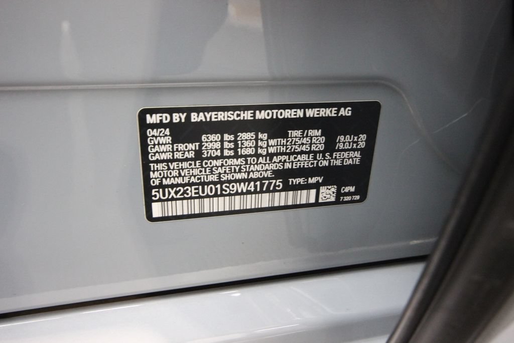 Used 2025 BMW X5 xDrive40i w/ M Sport Package AWD/4WD image 43
