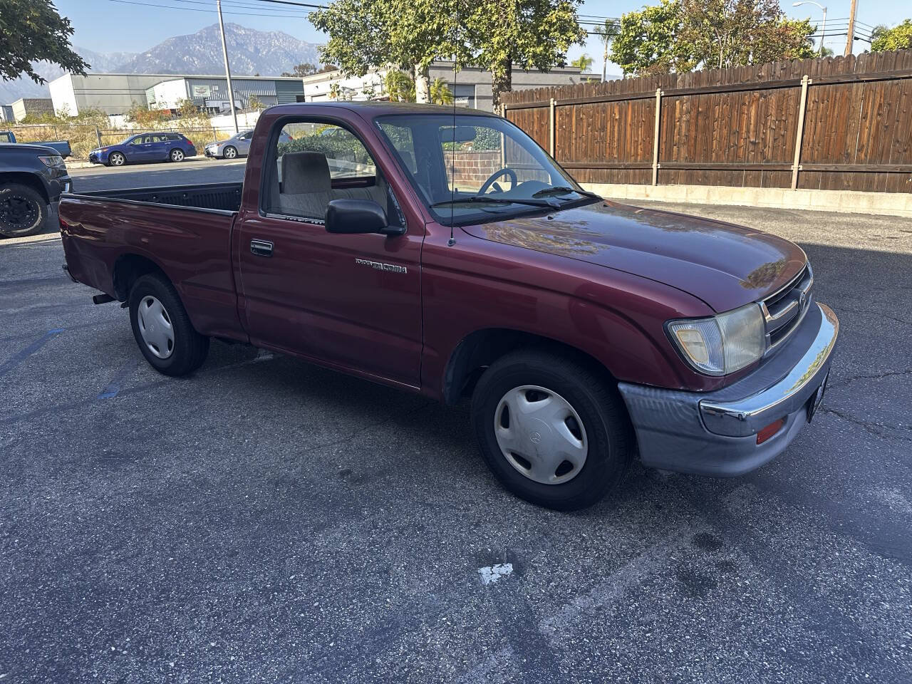 Used 1999 Toyota Tacoma 2WD Regular Cab image 4