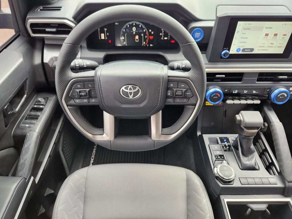 Used 2025 Toyota Tacoma SR5 image 25