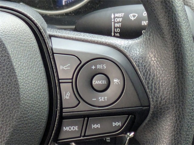 Used 2025 Toyota RAV4 LE image 26