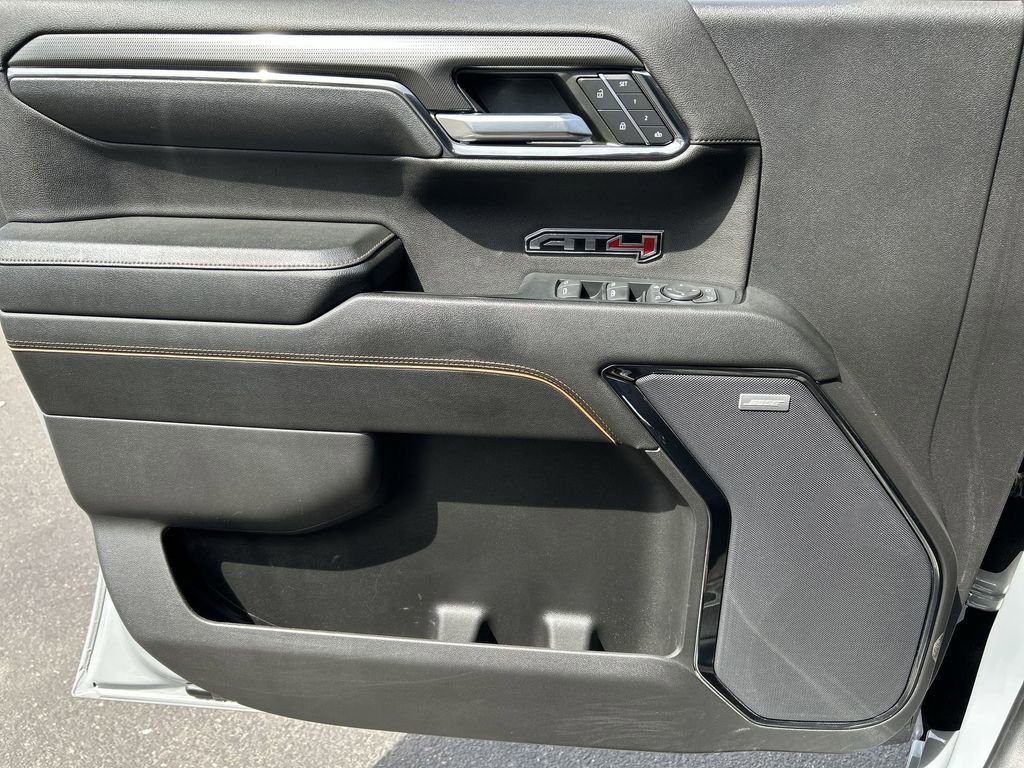 Used 2024 GMC Sierra 1500 AT4 w/ Technology Package image 22