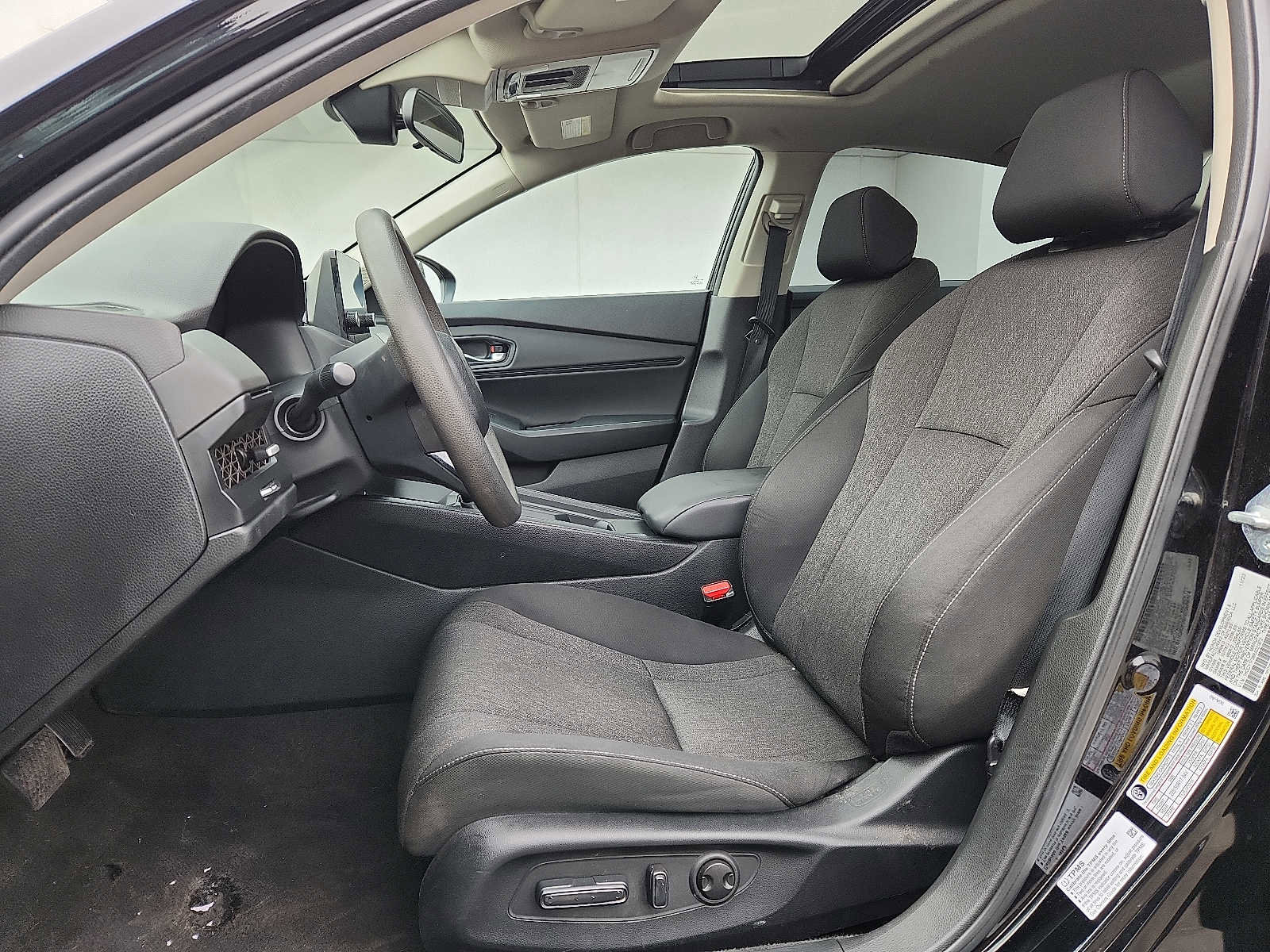 Used 2024 Honda Accord EX image 13