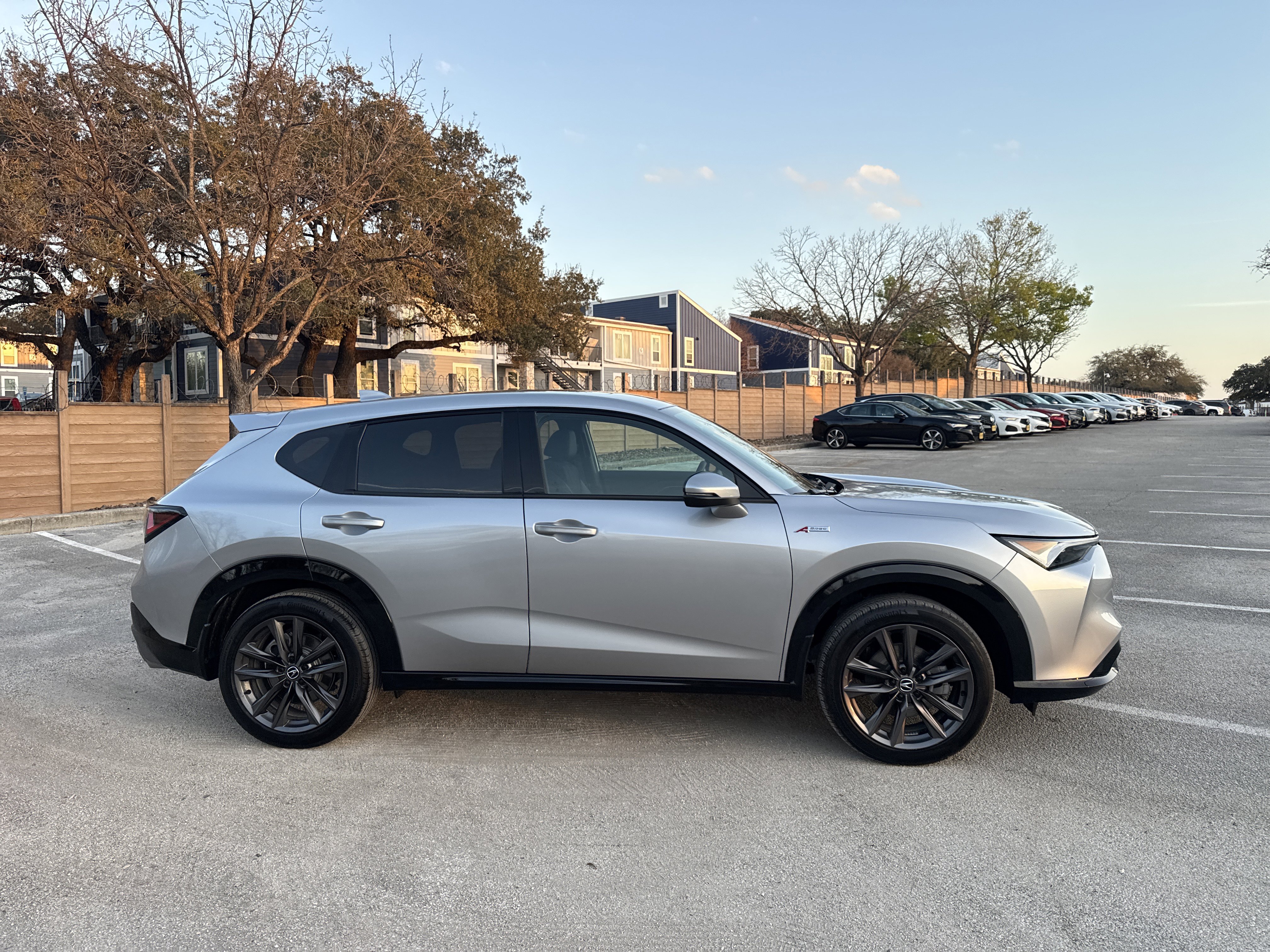 Used 2025 Acura ADX A-Spec image 2