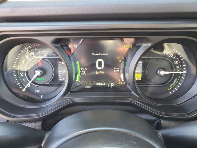 Used 2025 Jeep Wrangler Sahara w/ Safety Group AWD/4WD image 9