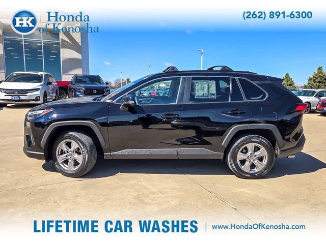 Used 2023 Toyota RAV4 XLE w/ Convenience Package image 2