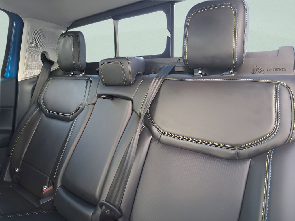 Used 2025 Ford Maverick Lobo image 8