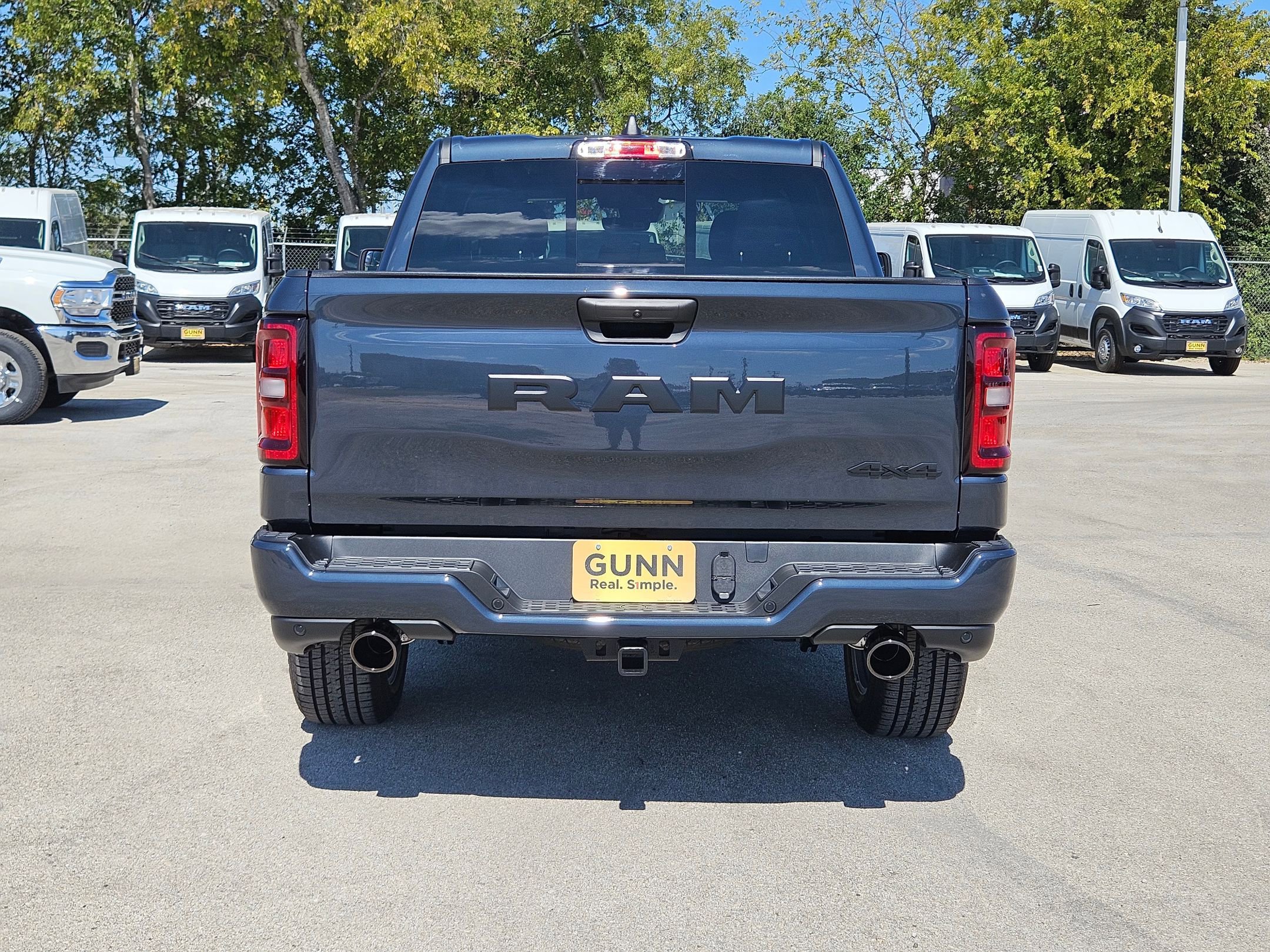 New 2026 RAM 1500 Express image 4