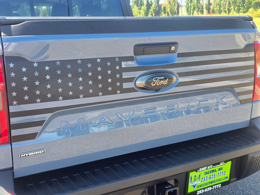Used 2024 Ford Maverick Lariat w/ Black Appearance Package FWD image 18
